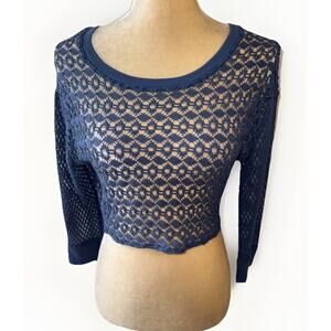 Abercrombie & Fitch Blue crochet overlay top Size S